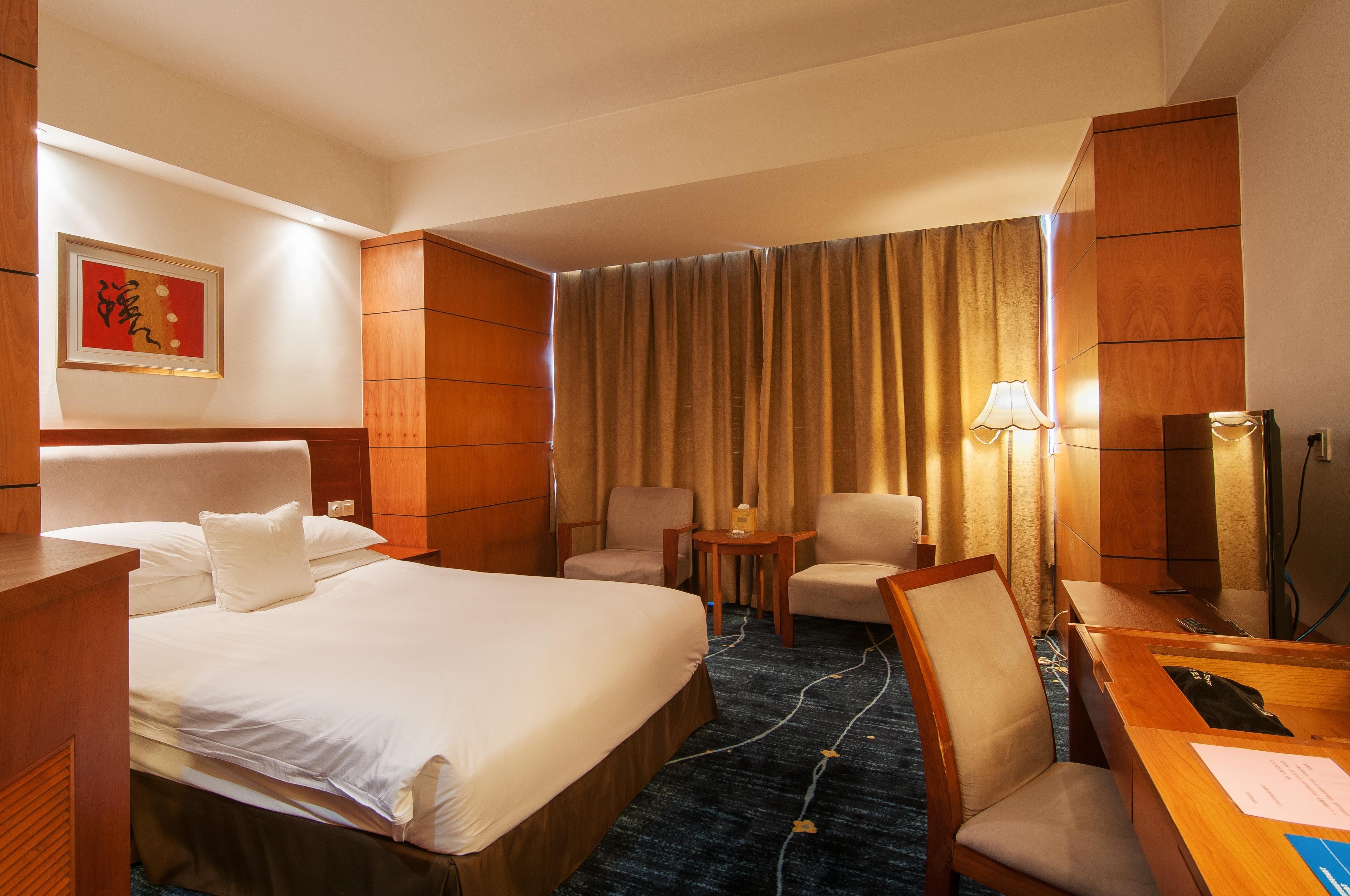 Gloria Plaza Hotel Kangqiao Shanghaj Zewnętrze zdjęcie