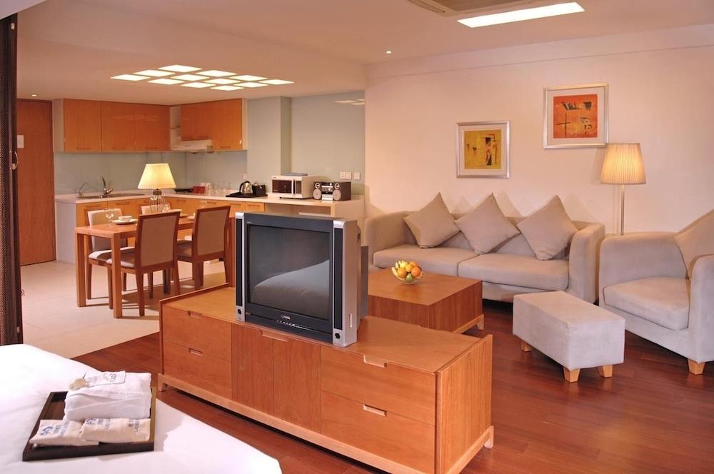 Gloria Plaza Hotel Kangqiao Shanghaj Zewnętrze zdjęcie