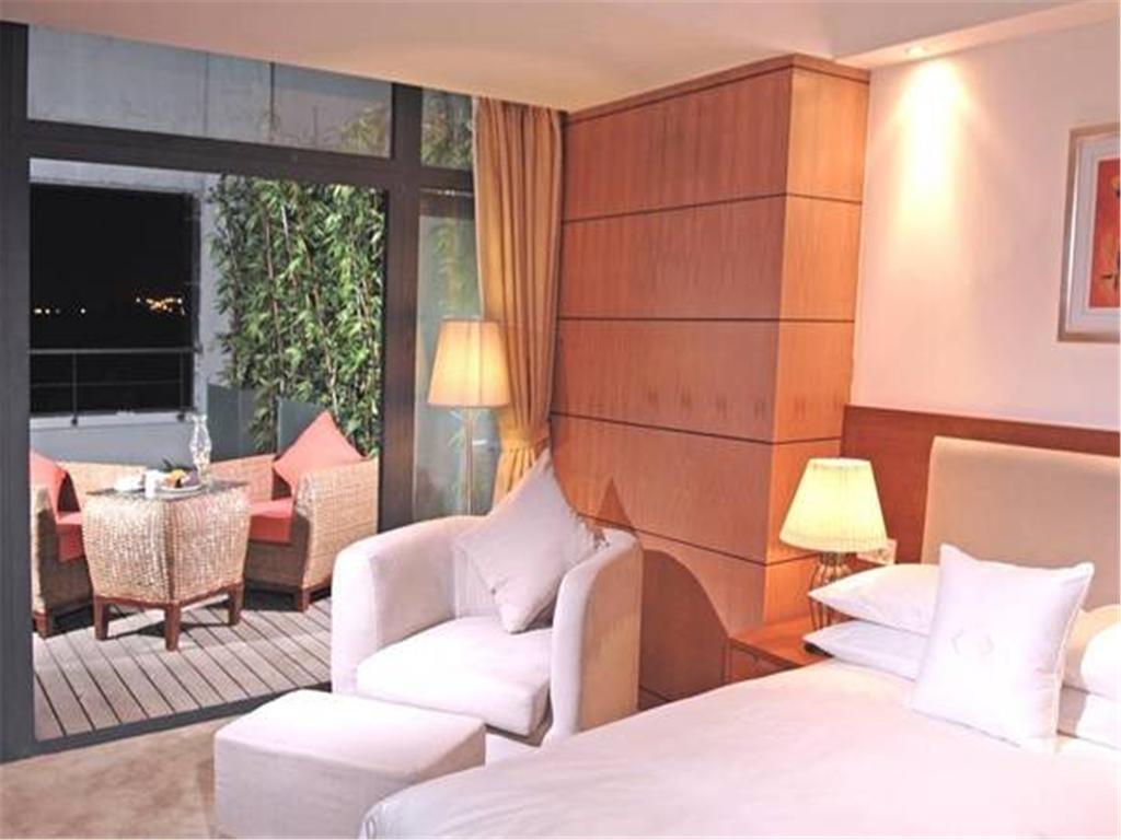 Gloria Plaza Hotel Kangqiao Shanghaj Zewnętrze zdjęcie