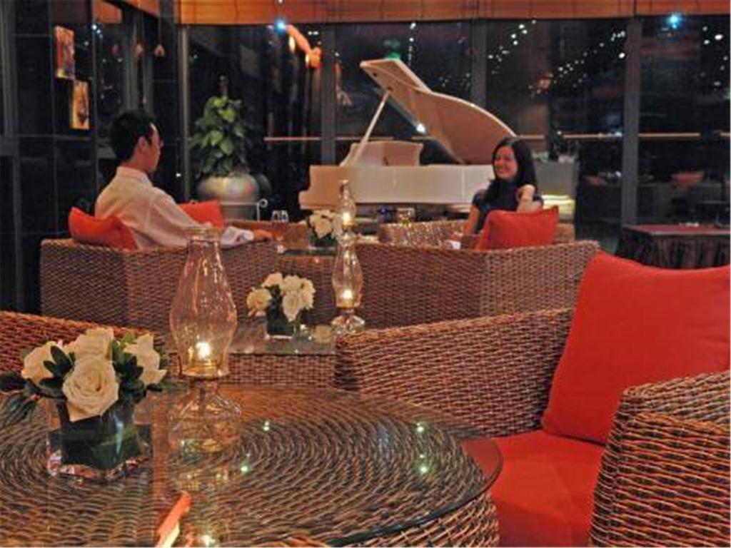 Gloria Plaza Hotel Kangqiao Shanghaj Restauracja zdjęcie
