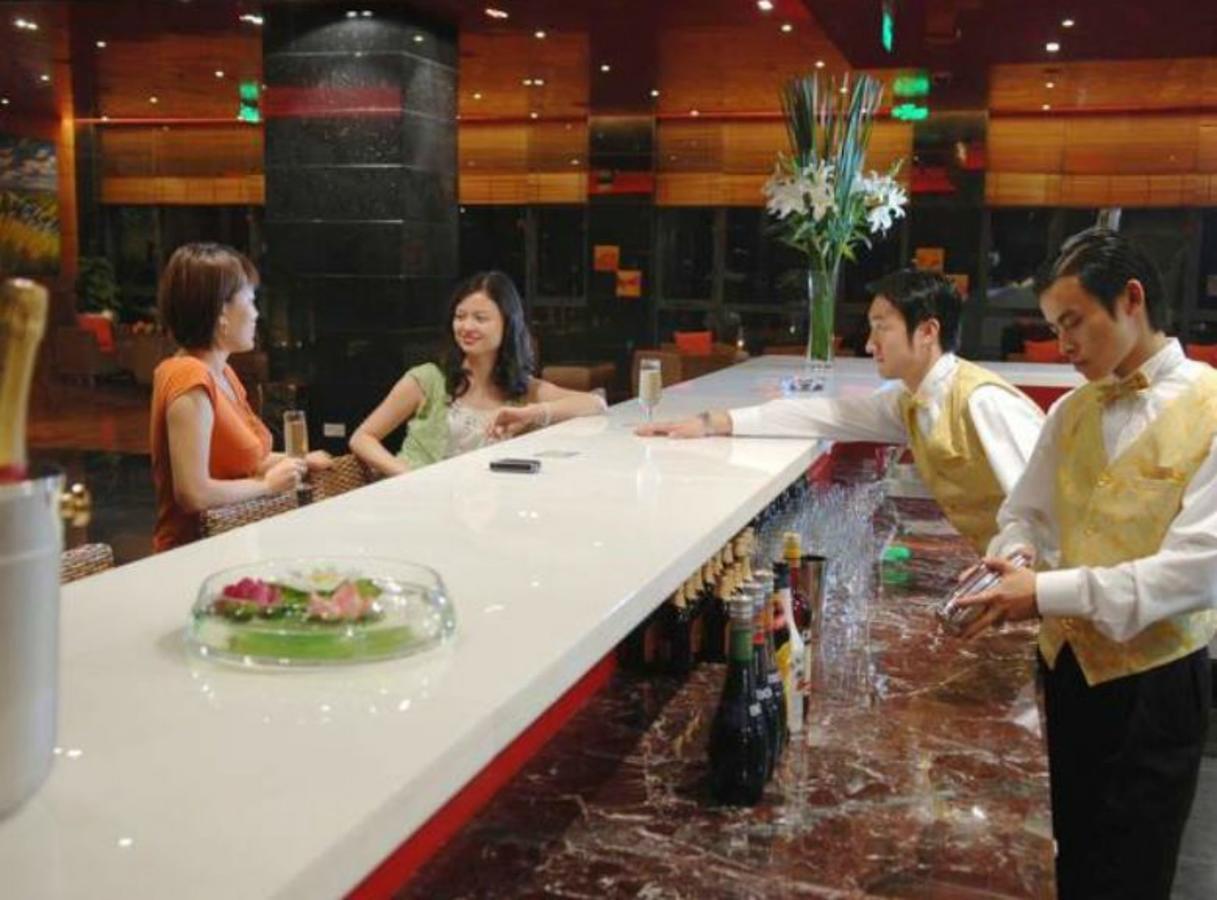 Gloria Plaza Hotel Kangqiao Shanghaj Zewnętrze zdjęcie