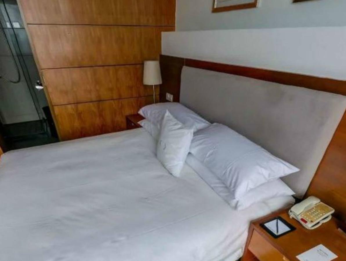 Gloria Plaza Hotel Kangqiao Shanghaj Zewnętrze zdjęcie