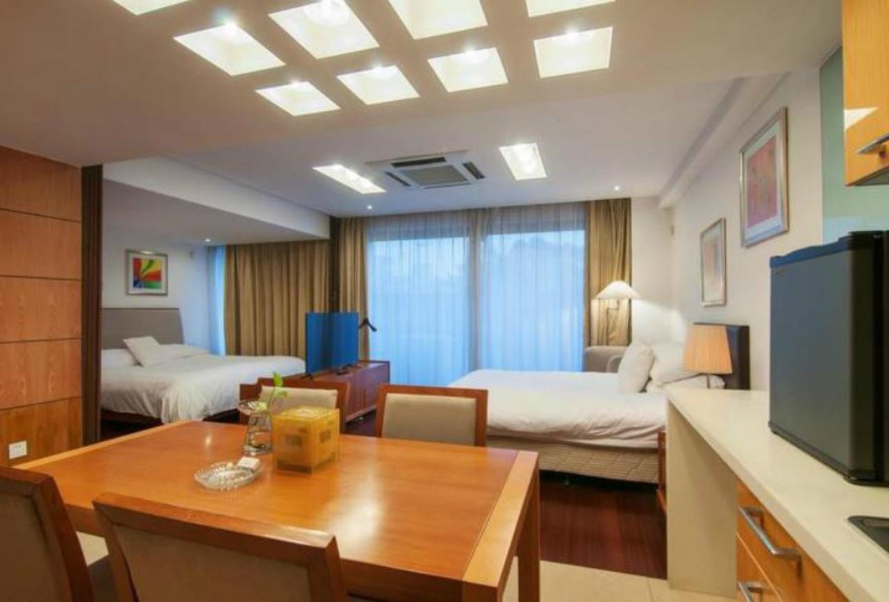 Gloria Plaza Hotel Kangqiao Shanghaj Zewnętrze zdjęcie