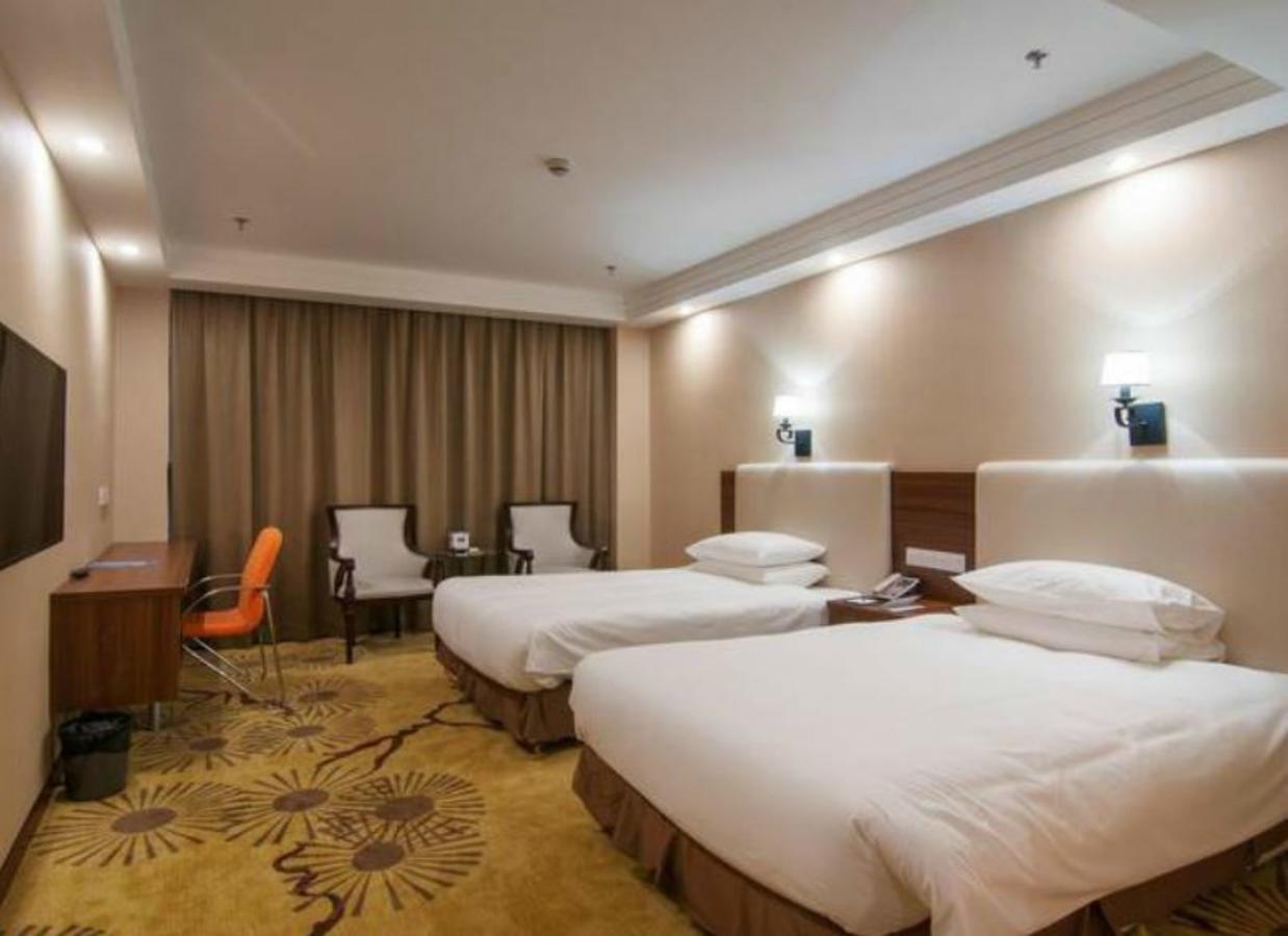 Gloria Plaza Hotel Kangqiao Shanghaj Zewnętrze zdjęcie