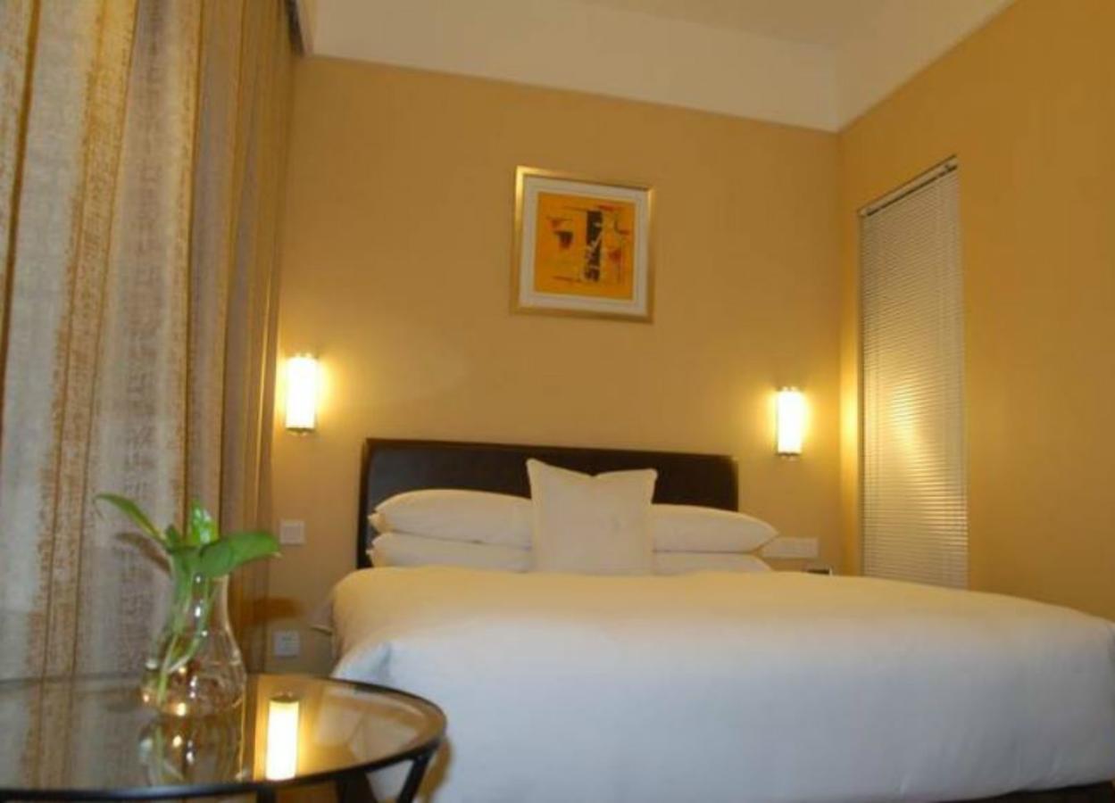 Gloria Plaza Hotel Kangqiao Shanghaj Zewnętrze zdjęcie
