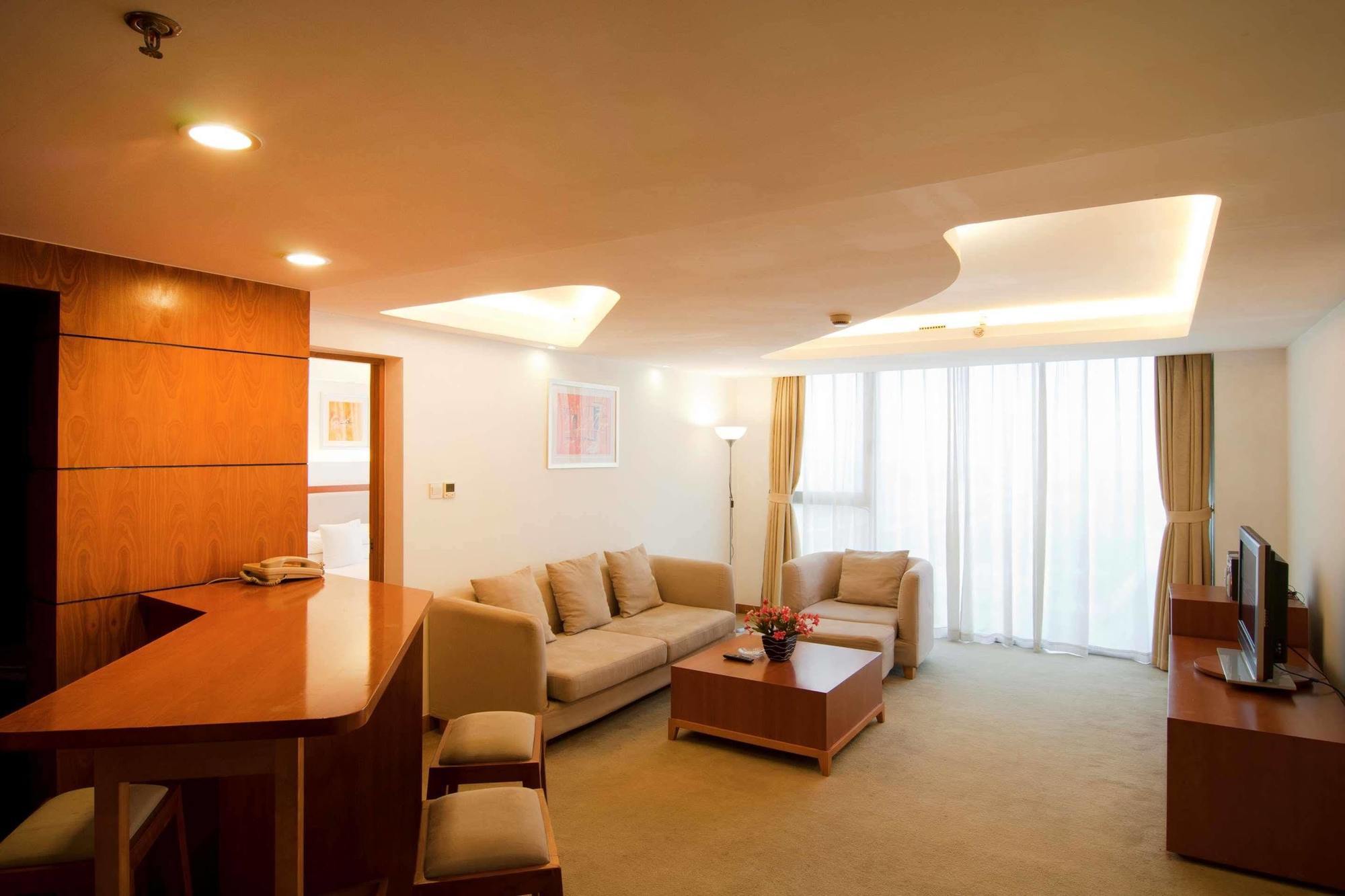 Gloria Plaza Hotel Kangqiao Shanghaj Zewnętrze zdjęcie